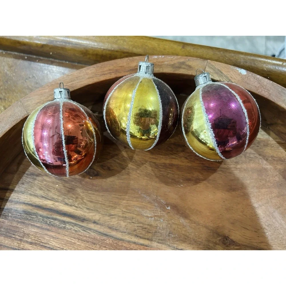 Vintage 1940s/1950s MCM Indented Glass Christmas Ornaments Lot of 9 Estate Find‎